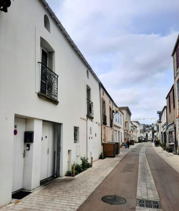 Elegante Maison De Ville Pornic Buitenkant foto